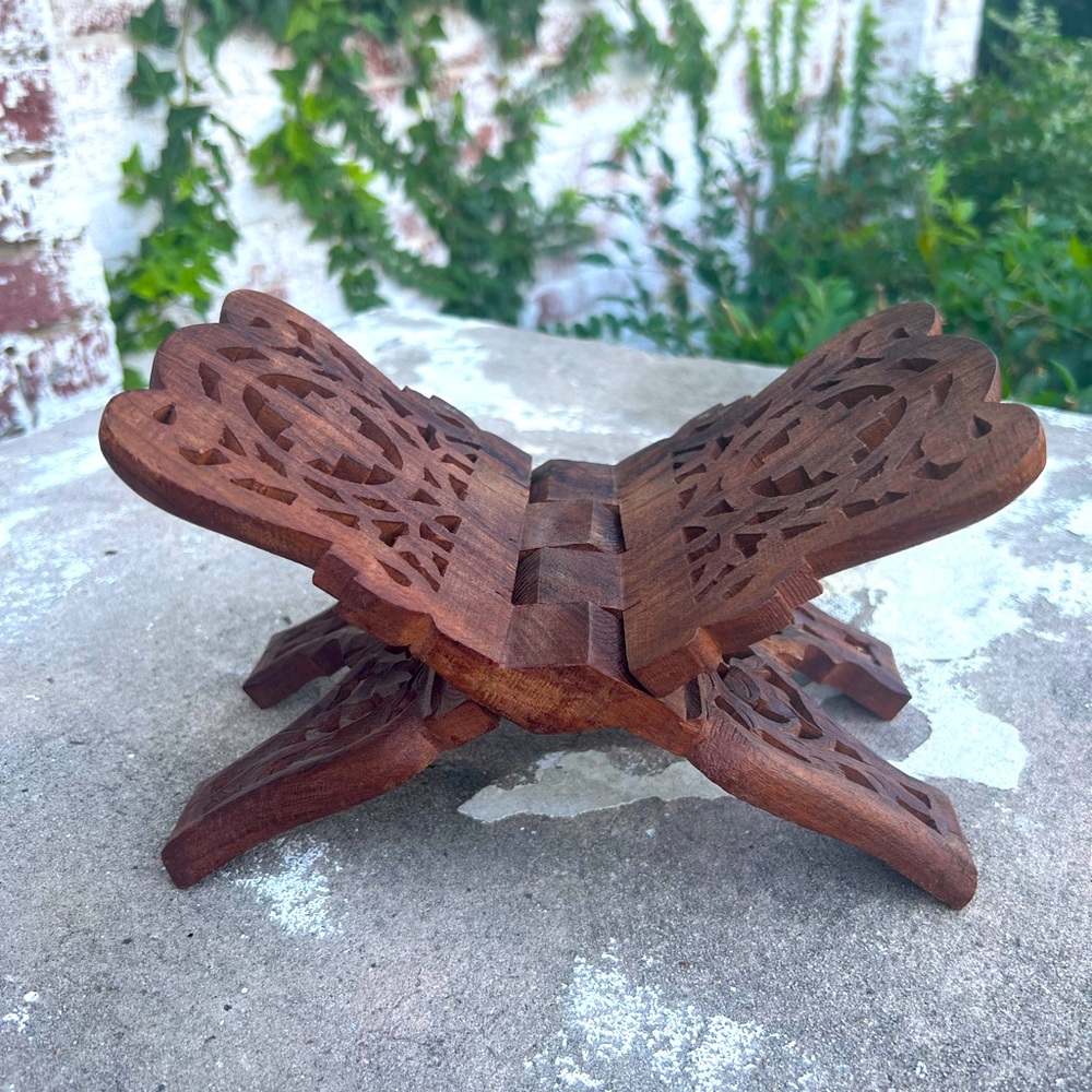 Vintage Folding Hand-Carved Wood Bible/ Cookbook Book Stand/Holder Floral Motif